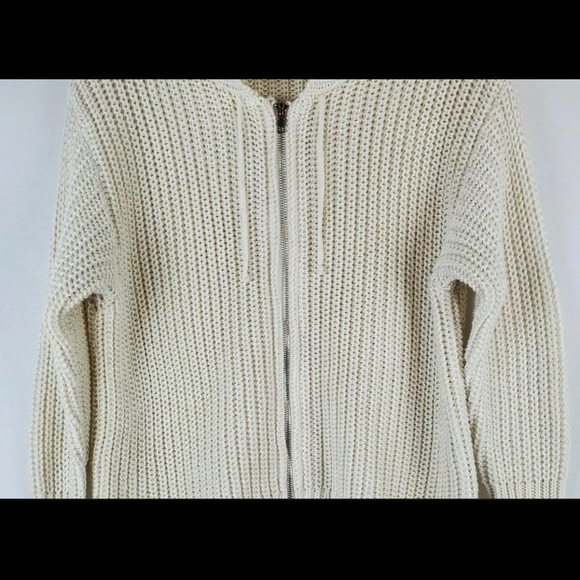 Purple Snow (Anthropologie) M Cream Zippered Front Sweater With Hoodie Fringe - Picture 2 of 5